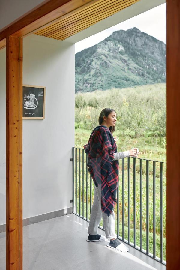 Warehouse X Poshtel Hotel Manali  Bagian luar foto