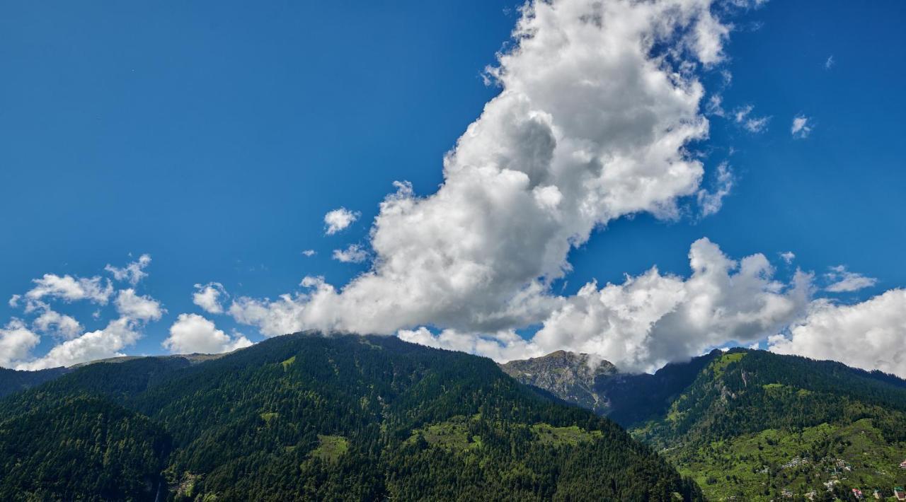 Warehouse X Poshtel Hotel Manali  Bagian luar foto