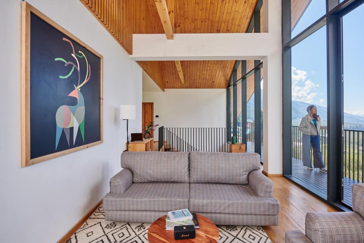 Warehouse X Poshtel Hotel Manali  Bagian luar foto