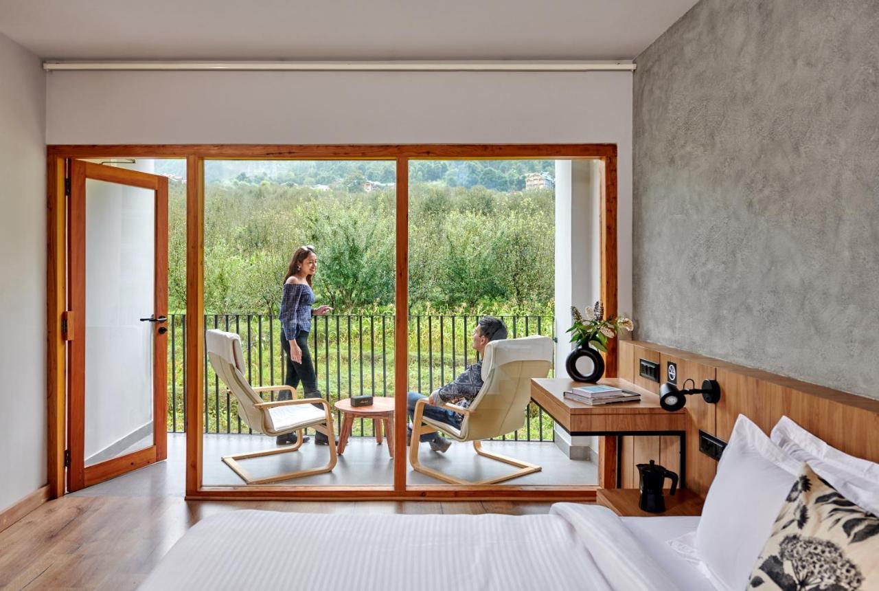 Warehouse X Poshtel Hotel Manali  Bagian luar foto