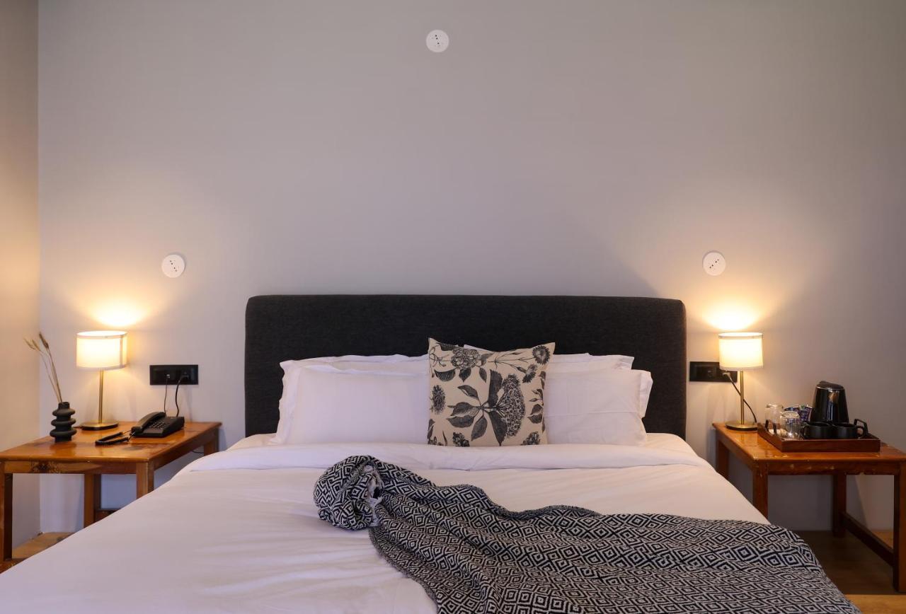 Warehouse X Poshtel Hotel Manali  Bagian luar foto