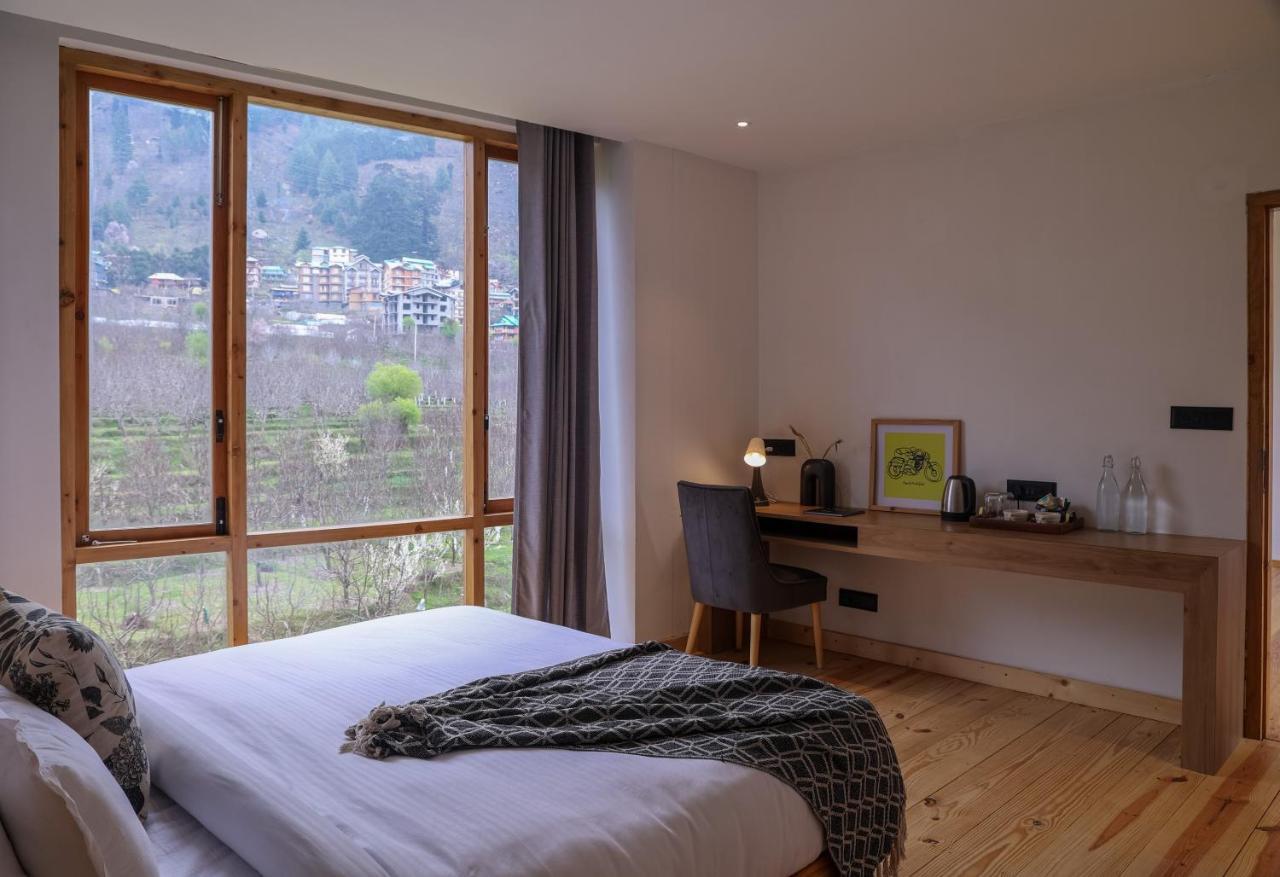 Warehouse X Poshtel Hotel Manali  Bagian luar foto